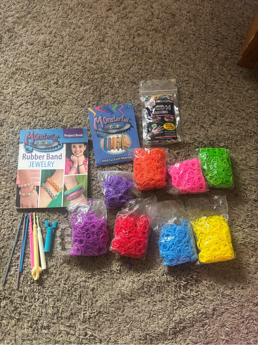 Rainbow Loom Kit - Bright Rainbow Colors